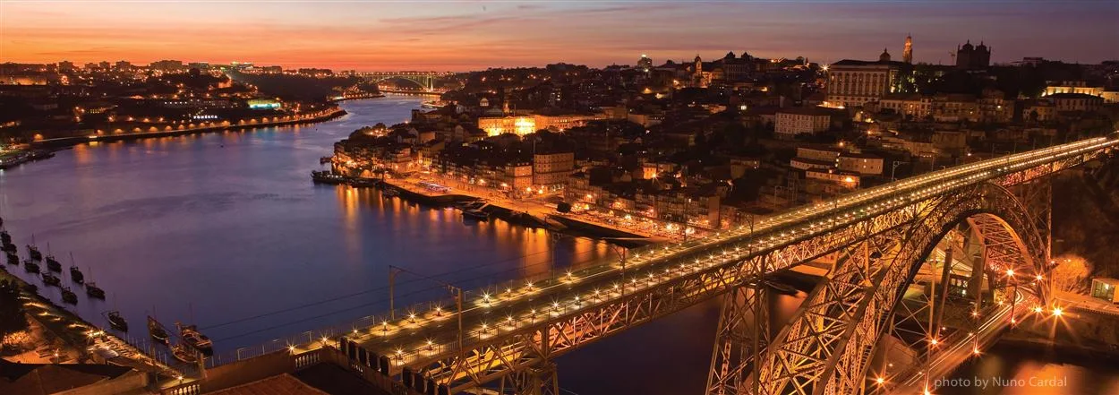 Porto transfers from Lisbon -Europe Balcony